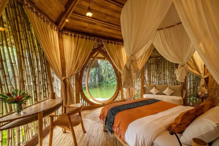 Cottage putih2